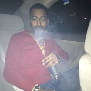 Meet your Posher, Jonathan